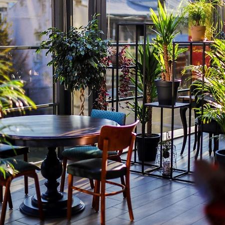 Gallery Palace Hotel Тбілісі Екстер'єр фото